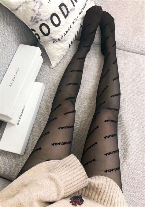 chanel tights logo.